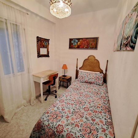 Apartamento Acogedor Con Wifi バレンシア エクステリア 写真