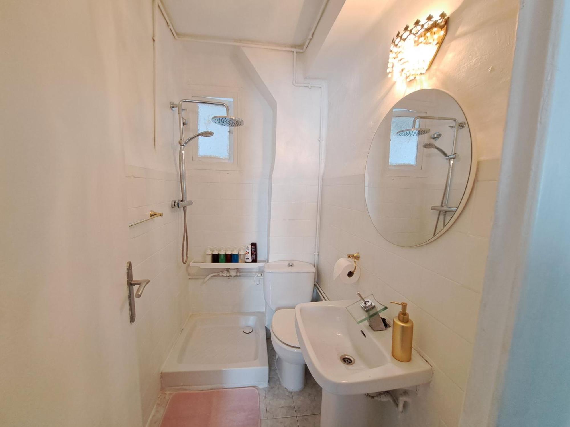 Apartamento Acogedor Con Wifi バレンシア エクステリア 写真